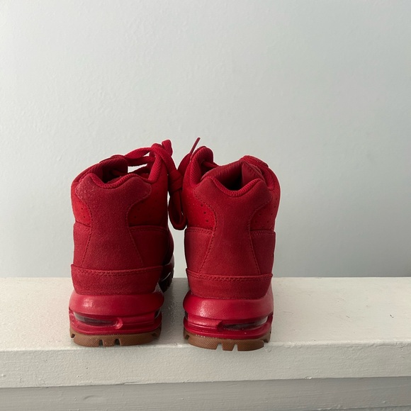 Nike Air Max Goadome Red youth size 6 can fit women 7.5-8 - Picture 3 of 3